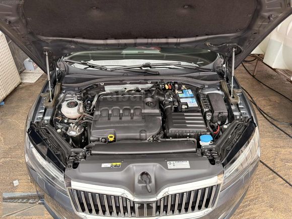 /SEVİM AUTO'DAN/2019 HATASIZ SKODA SÜPERB CAM TAVAN PRESTİGE !