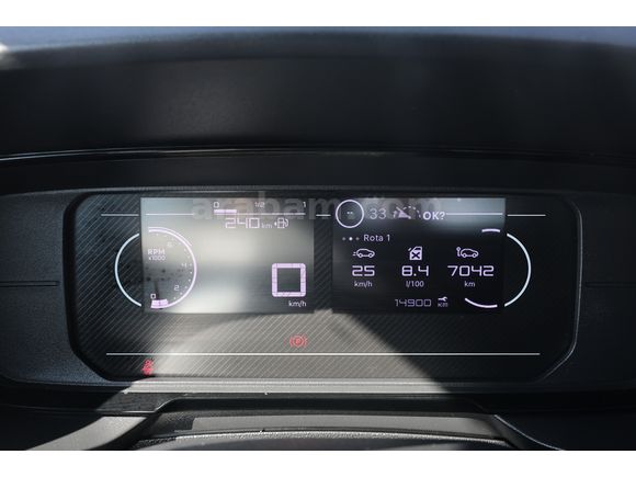 BÜYÜKSOYLU BEYSOY'DAN 2025 OPEL COMBO ESSENTIAL 1.5 D M/T 130 Hp