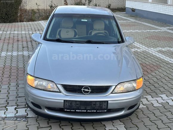 // SEVİM AUTO'DAN OPEL VECTRA 2001 1.6 16V COMFORT //