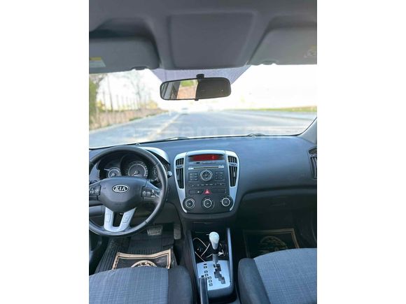 Sahibinden Kia Ceed 1.6 CRDi Concept SW 2010 Model 