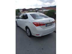 Sahibinden Toyota Corolla 1.4 D-4D Active 2014 Model  150.000 km Beyaz