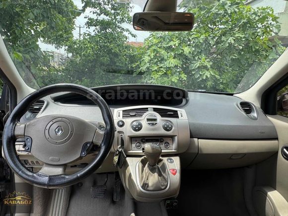 KABAGÖZ OTOMOTİVDEN-RENAULT-SCENİC-1.6-PRİVİLEGE