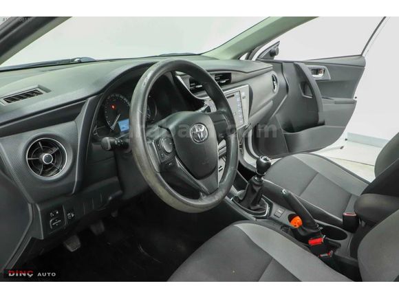 DINÇ AUTO'dan 2016 AURİS 1.33 LİFE 120.000Km