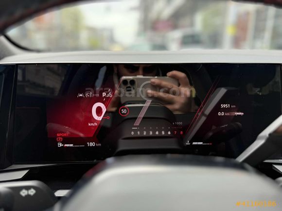 GÜVENLER'DEN RENAULT AUSTRAL 1.3 MİLD ALPİNE,CAM TAVAN,ÇİFT RENK
