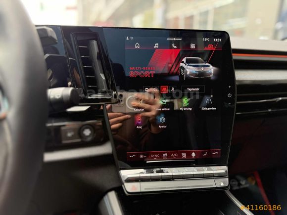 GÜVENLER'DEN RENAULT AUSTRAL 1.3 MİLD ALPİNE,CAM TAVAN,ÇİFT RENK