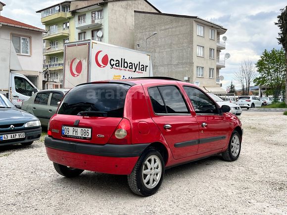 Sahibinden Renault Clio 1.4 RXT 2002 Model 