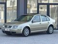 CANER'den 2003 BORA 1.6 HİGHLİNE ORJINAL 377.000. KM