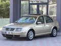 CANER'den 2003 BORA 1.6 HİGHLİNE ORJINAL 377.000. KM
