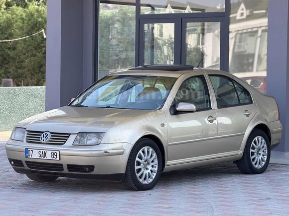 CANER'den 2003 BORA 1.6 HİGHLİNE ORJINAL 377.000. KM