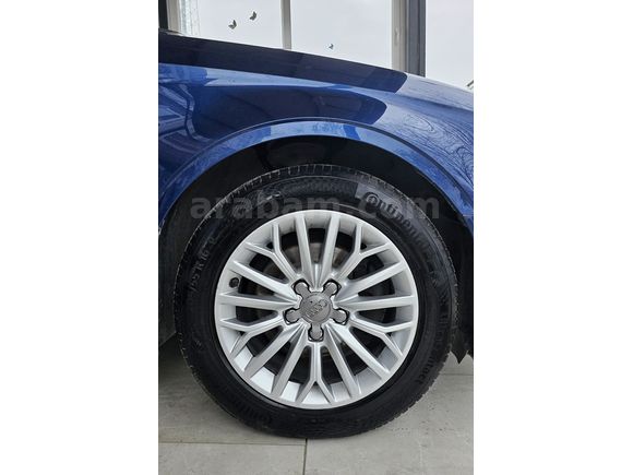 AKADEMİSYENDEN - AUDİ A3 - SCUBA BLUE RENK