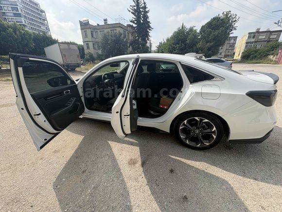 Değişensiz. Servis bakımlı. Garantili. 30.000 km. 