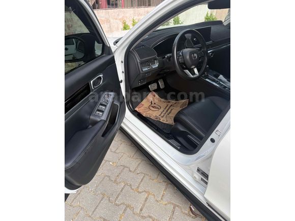 Değişensiz. Servis bakımlı. Garantili. 30.000 km. 
