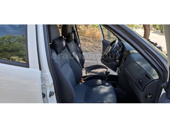Ticari geçmişi yok  Albea Sole 1.3 Multijet Dynamic 2011 Model İzmir