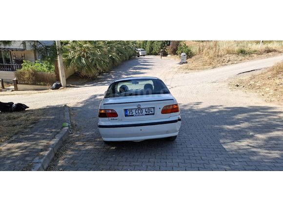 Ticari geçmişi yok  Albea Sole 1.3 Multijet Dynamic 2011 Model İzmir