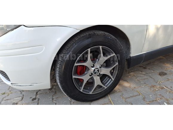 Ticari geçmişi yok  Albea Sole 1.3 Multijet Dynamic 2011 Model İzmir