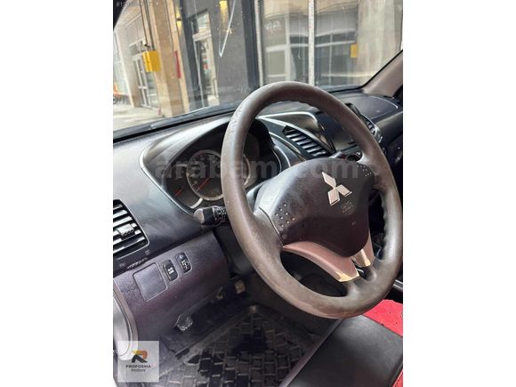 PROFORMA motors 2014 MİTSUBİSHİ L200 4x4 R/D LOCK INVİTE
