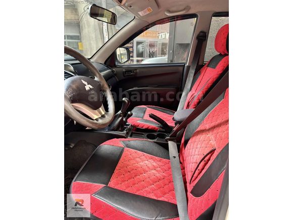 PROFORMA motors 2014 MİTSUBİSHİ L200 4x4 R/D LOCK INVİTE