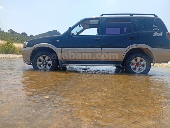Sahibinden Nissan Terrano 2.7 TDI Elegance 2000 Model