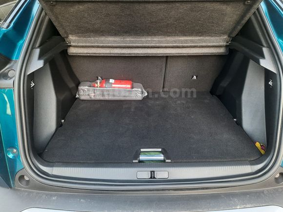 Sahibinden Peugeot 2008 1.2 PureTech Allure 2025 Model 
