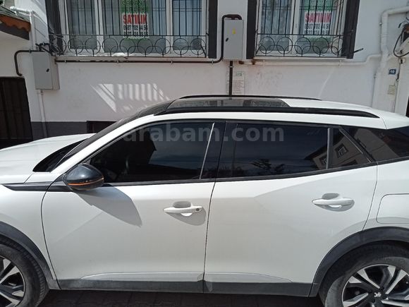 Sahibinden Peugeot 2008 1.2 PureTech Allure 2023 Model