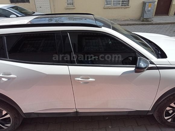 Sahibinden Peugeot 2008 1.2 PureTech Allure 2023 Model
