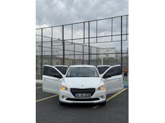 Sahibinden Peugeot 301 1.6 HDi Active 2014 Model  302.500 km Beyaz