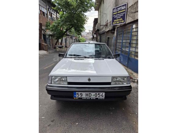 Galeriden Renault R 9 1.4 Broadway 1995 Model Tekirdağ
