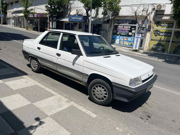 Galeriden Renault R 9 1.4 Broadway 1995 Model Tekirdağ