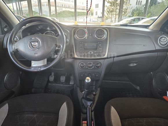Sahibinden Dacia Sandero 1.5 dCi Stepway 2015 Model 