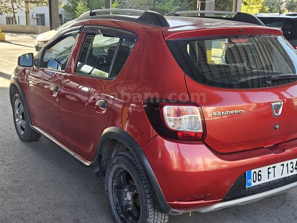 Sahibinden Dacia Sandero 1.5 dCi Stepway 2015 Model 