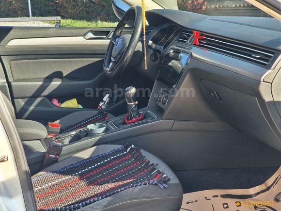 ""K.TAKSİT CAM TAVAN HATASIZ 1.4 TSİ BMT PASSAT""