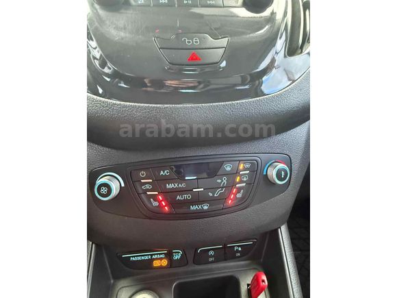 Sahibinden Ford Tourneo Courier 1.5 TDCi Titanium Plus 2019 Model 