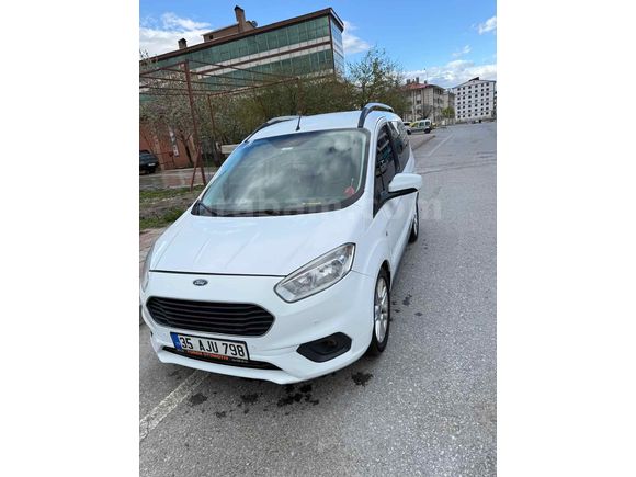 Sahibinden Ford Tourneo Courier 1.5 TDCi Titanium Plus 2019 Model 