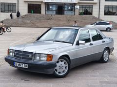 ""K.TAKSİT SPORTLİNE SUNROOF 5 İLERİ 190E PAKOLU""