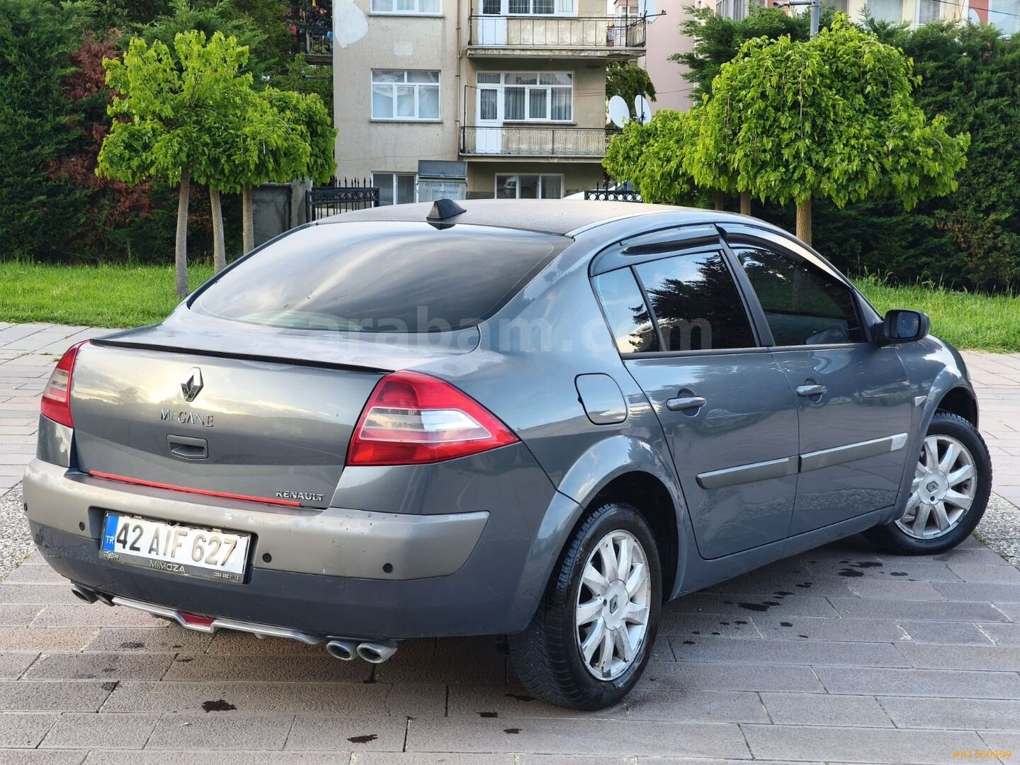 Galeriden Renault Megane 1.5 dCi Expression Plus 2006 Model Konya 290.000 km Füme 2