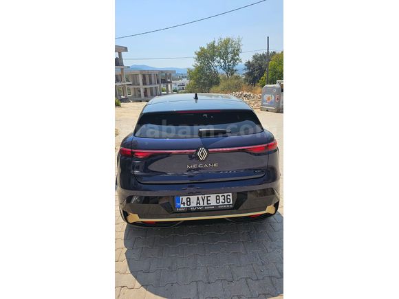 Sahibinden Renault Megane E-Tech Iconic 2023 Model 