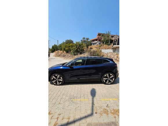Sahibinden Renault Megane E-Tech Iconic 2023 Model 