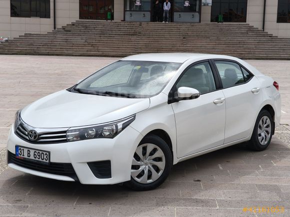 ""K.TAKSİT HATASİZ 2015 İLK EL 1.33 LİFE COROLLA ETİKETT""