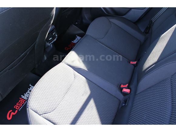 Skoda Fabia 1.0 TSİ PREMİUM