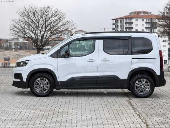EMY PALAZADAN HATASIZ RİFTER