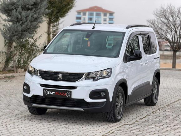 EMY PALAZADAN HATASIZ RİFTER