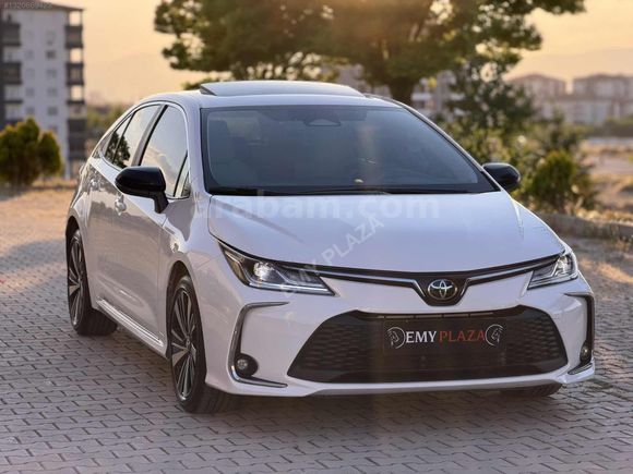 EMY PLAZADAN HATASIZ SIFIR KOKULU TOYOTA