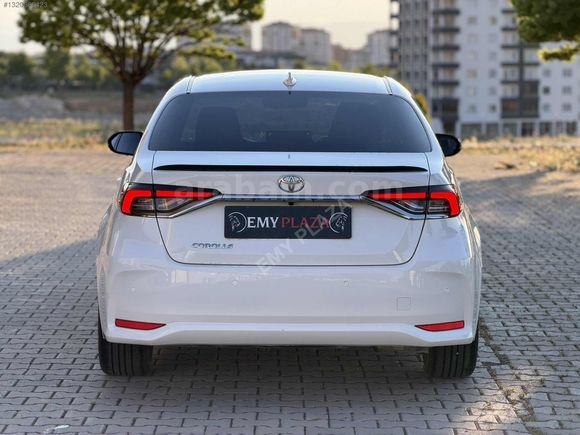 EMY PLAZADAN HATASIZ SIFIR KOKULU TOYOTA
