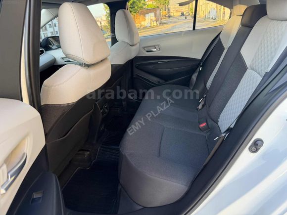 EMY PLAZADAN HATASIZ SIFIR KOKULU TOYOTA