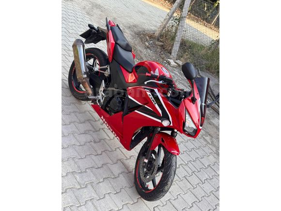 Sahibinden ihtiyaçtan satılık Honda CBR 250 R
