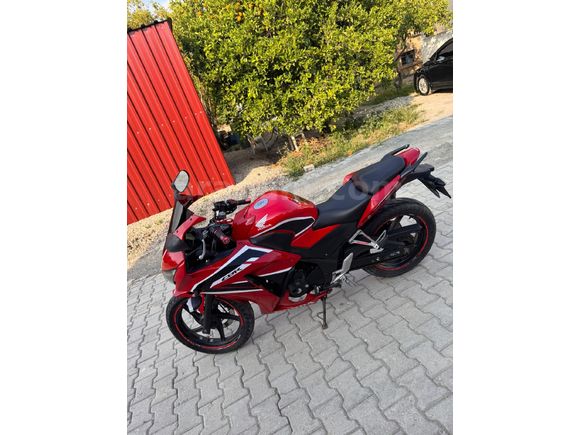 Sahibinden ihtiyaçtan satılık Honda CBR 250 R