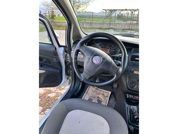 Sahibinden Fiat Linea 1.3 Multijet Active 2010 Model 