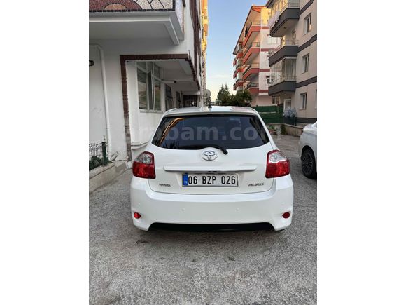 Sahibinden Toyota Auris 1.6 Elegant 2012 Model 