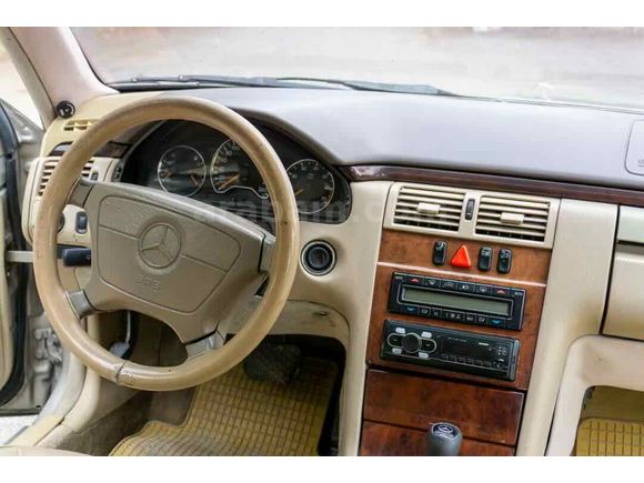 Sahibinden Mercedes - Benz E 200 Kompressor Avantgarde 1999 Model 