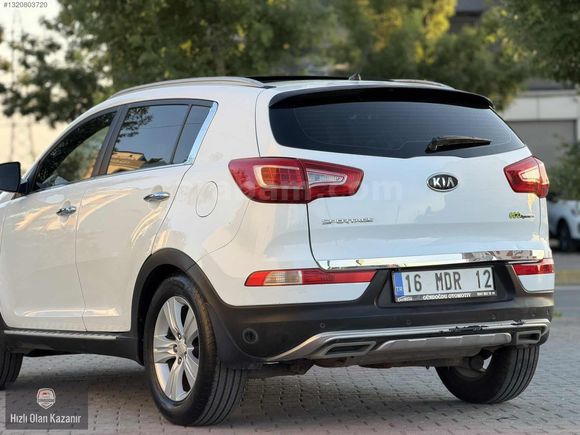 2012 MODEL KİA SPORTAGE 1.6 GDİ CONCEPT PLUS CAM TAVAN 118 BİN